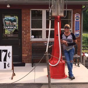 Meet your Posher, Christine